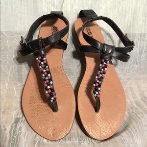 Beaded thong sandals size 6